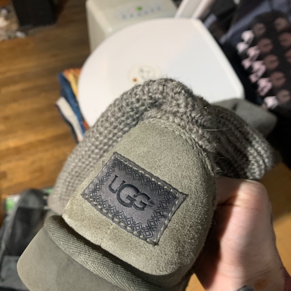 Ugg boots - Picture 2 of 5